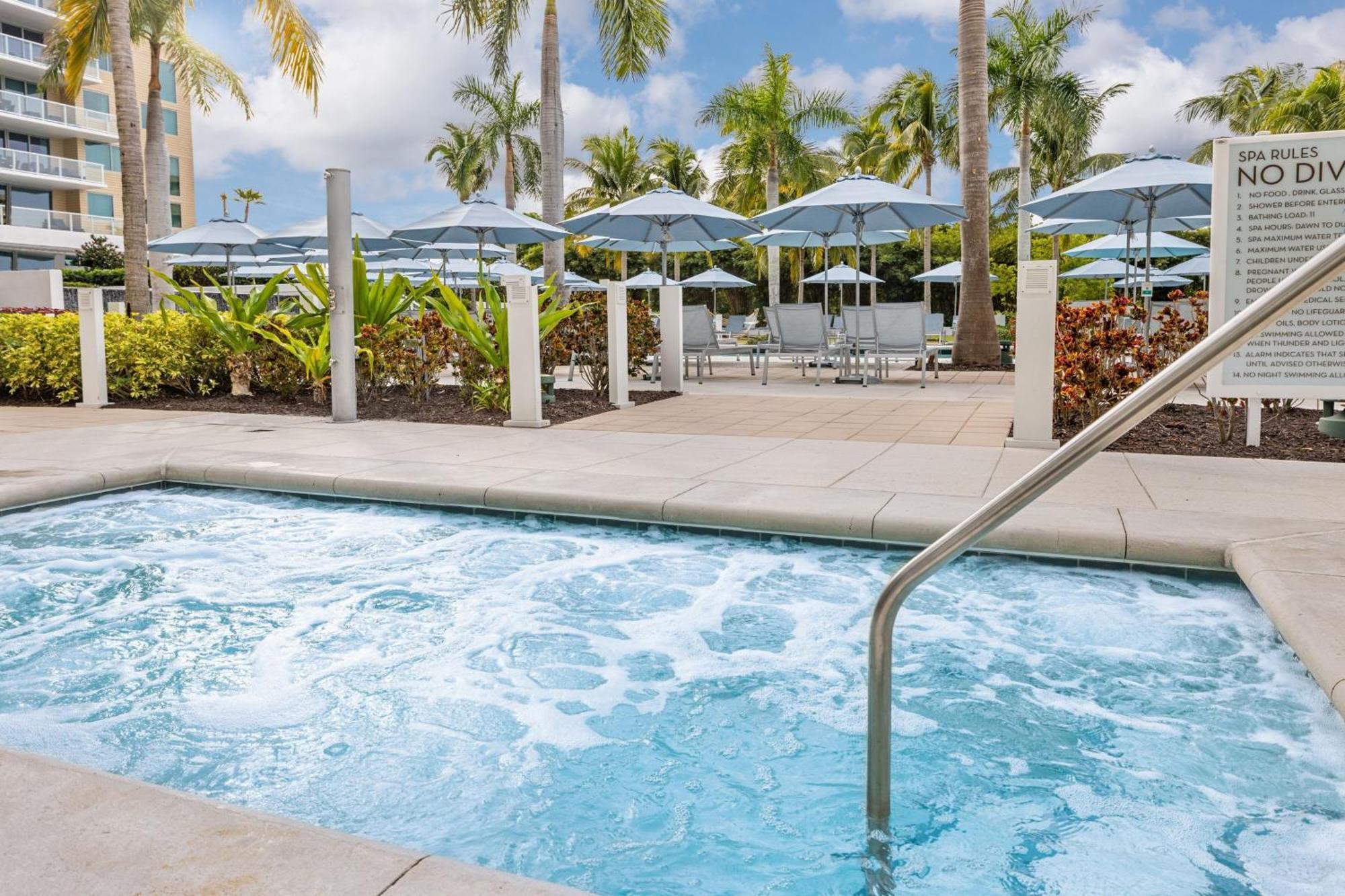 Marriott'S Crystal Shores Marco Island Exterior photo