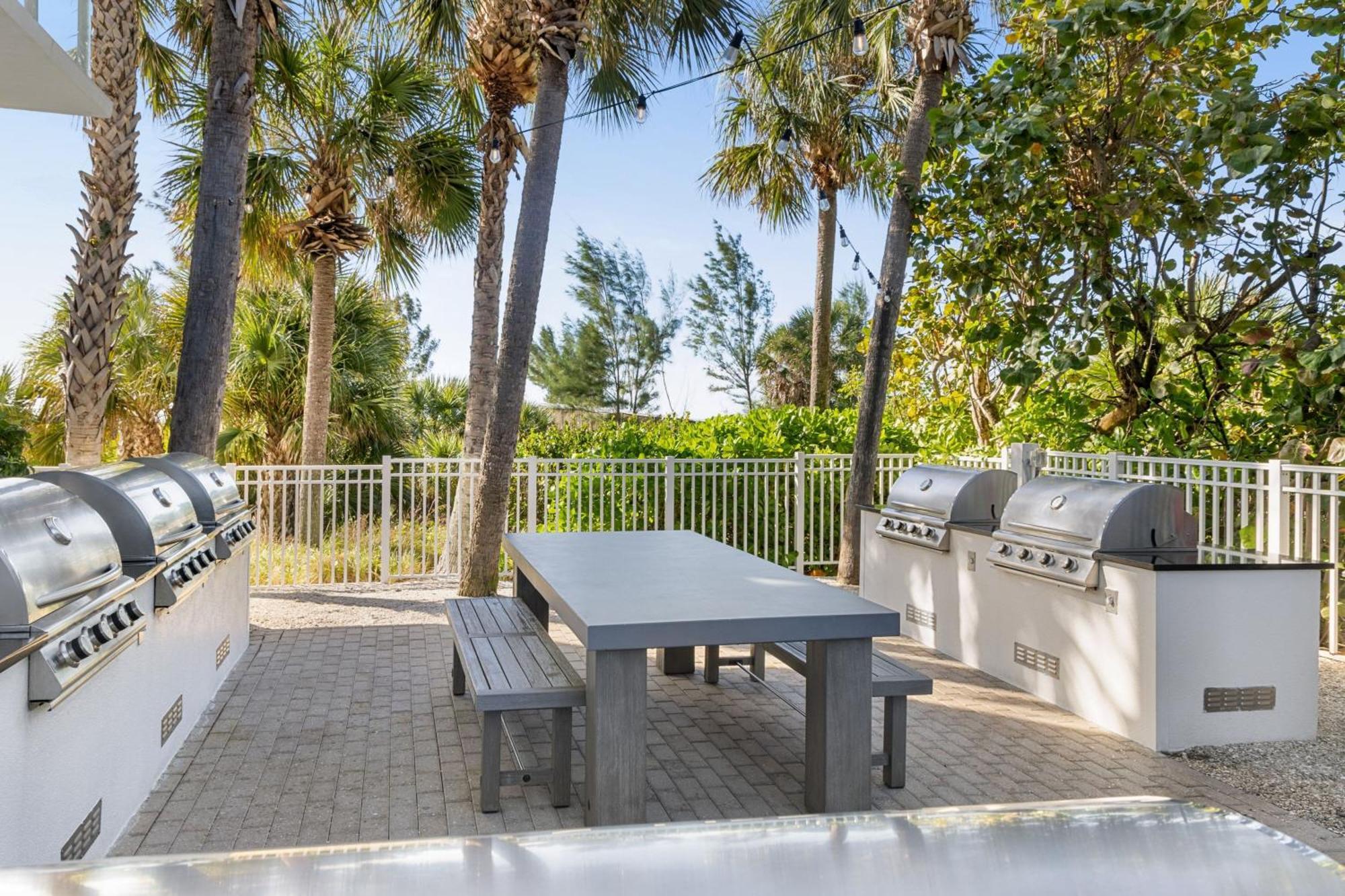 Marriott'S Crystal Shores Marco Island Exterior photo